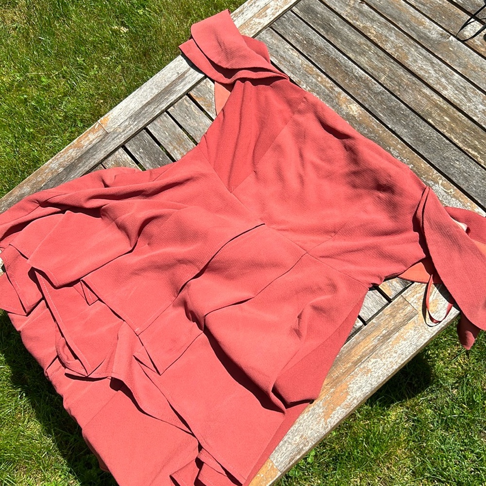 Day&Night Salmon Romper‎ Size Small
